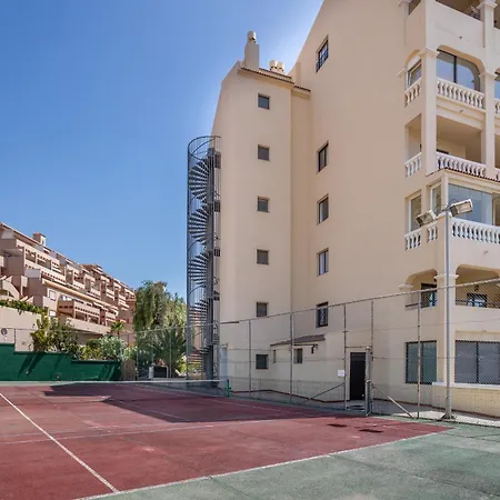 Cosy Communal Heated Pool * 洛斯克里斯蒂亚诺斯