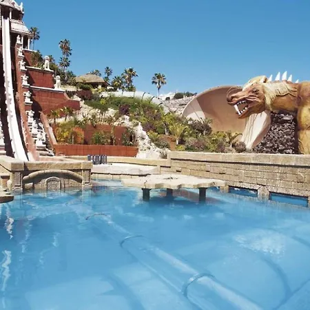 Cosy Communal Heated Pool Apartament Los Cristianos (Tenerife)